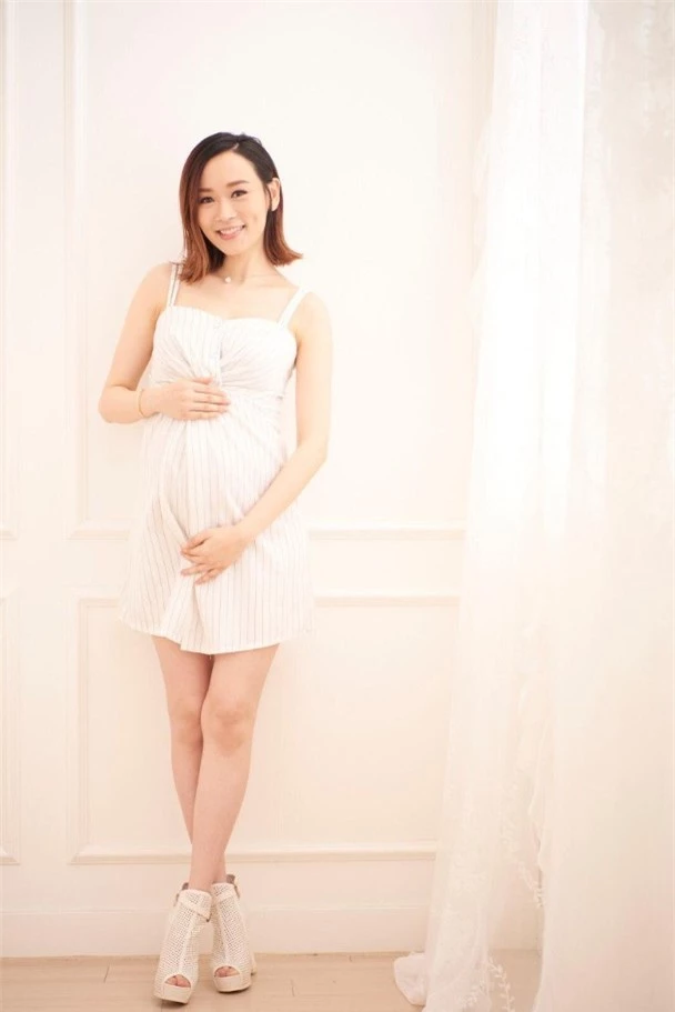  "Hoa hậu" Dương Tư Kỳ khoe hình mang thai ở tuổi 42 - Ảnh 5.