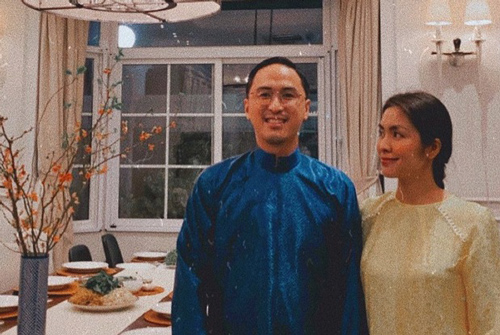 Tăng Thanh Hà khoe nhan sắc đẹp mặn mà bên cạnh Louis Nguyễn trong bữa tiệc ngày 29 Tết của "gia đình triệu đô"