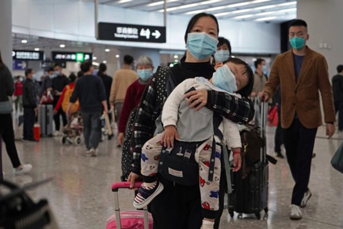 Virus corona bùng phát phức tạp đúng dịp nghỉ lễ, đây là điều cha mẹ cần nhớ để bảo vệ sức khỏe của con