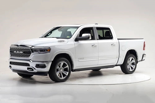 10. RAM 1500.