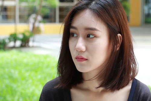 Mới cưới được 2 ngày đã làm cháy đen chảo lạc rang, tôi bị mẹ chồng đuổi khỏi phòng bếp nhưng chồng lại nói 2 câu khiến tôi rất choáng và ức chế