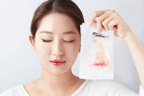 10 phút chăm da để chị em luôn xinh đẹp ngày Tết