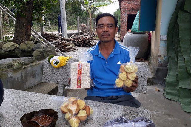 Nghề làm bánh truyền thống hái ra tiền dịp Tết ở Quảng Nam