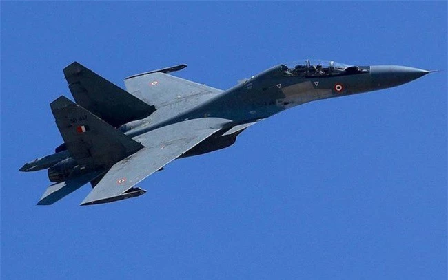 an do dung may bay su-30 gan ten lua brahmos tuan tra an do duong hinh 1