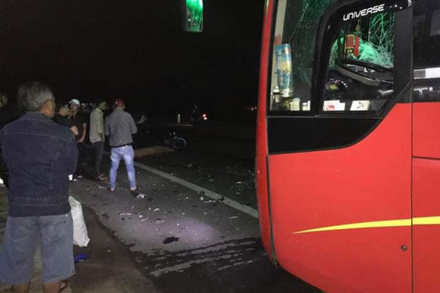 Đắk Lắk: Đi họp lớp về, 3 thanh niên tử vong sau va chạm với xe khách