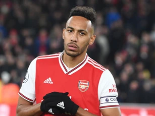 Aubameyang có thể gia nhập Barca trước khi kỳ chuyển nhượng đông khép lại