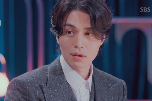 Lee Dong Wook ngỡ ngàng biết bản thân có gen hiếm của người Siberia trong DNA