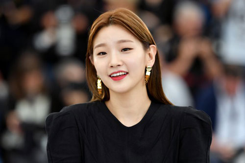 Nữ chính phim “Ký sinh trùng” chuộng gu thời trang cực chảnh và cá tính