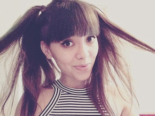 Chuyện lạ về cô gái sở hữu 8 nhân cách khác nhau