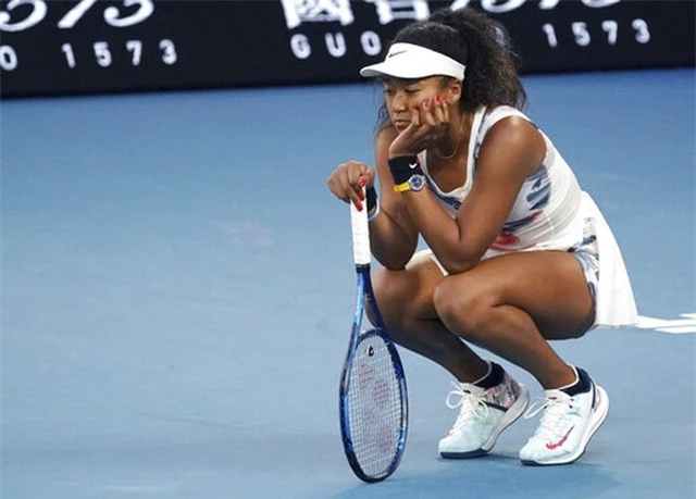 Australian Open: ĐKVĐ Osaka thua tay vợt 15 tuổi, Serena Williams cũng dừng bước - 2