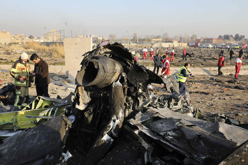 Được chỉ huy cực tốt nhưng sao phòng không Iran vẫn “lỡ tay” bắn nhầm máy bay Ukraine?