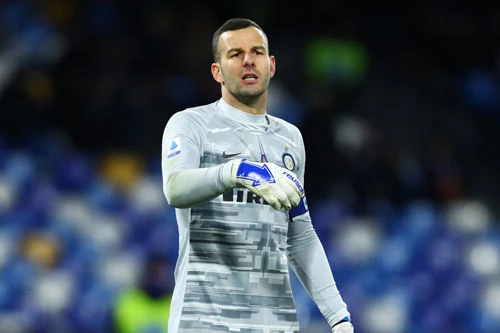 Thủ môn: Samir Handanovic (Inter Milan, 1984).