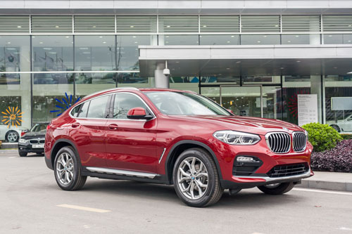 BMW X4 xDrive20i giá 2,959 tỷ đồng tại Việt Nam