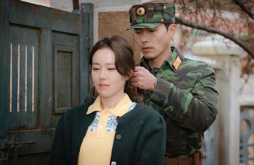 "Crash Landing On You": Chuyện tình Hyun Bin và Son Ye Jin ngọt ngào là vậy nhưng sẽ có cái kết buồn bởi những lý do này
