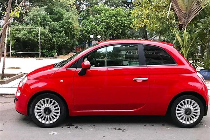 Can canh Fiat 500 2009, xe Y chi 347 trieu tai Viet Nam-Hinh-2