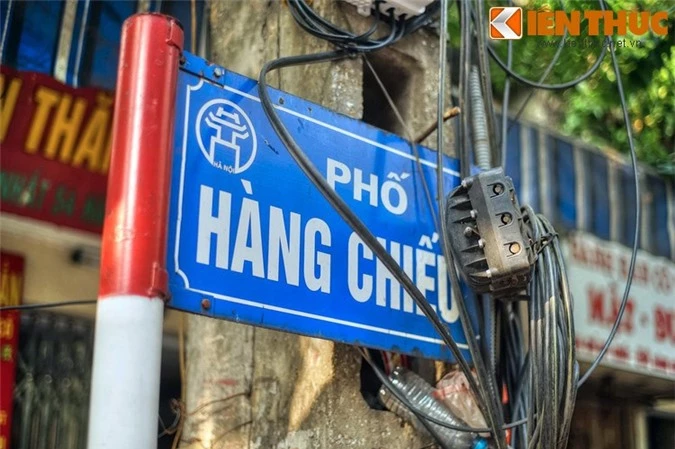 Pho nao o Ha Noi xua chuyen ban sung ong dan duoc?-Hinh-2