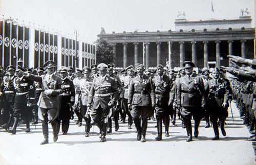 Vì sao quân của Hitler điên cuồng thu lượm vũ khí của Liên Xô?