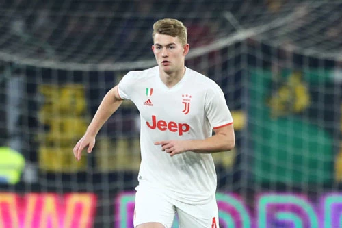 Trung vệ: Matthijs de Ligt (Juventus, 20 tuổi, giá trị chuyển nhượng: 75 triệu euro).