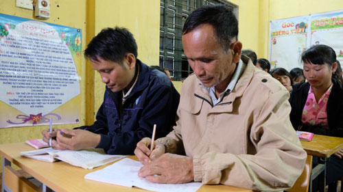 Chuyện gieo chữ nơi biên cương của những người lính quân hàm xanh