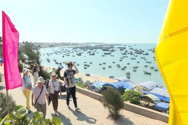 Bình Thuận đặt mục tiêu đón 7 triệu lượt khách du lịch trong năm 2020 - Ảnh 1.