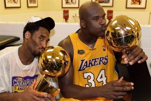 Nhìn lại những dấu ấn trong sự nghiệp Kobe Bryant - Ảnh 2.