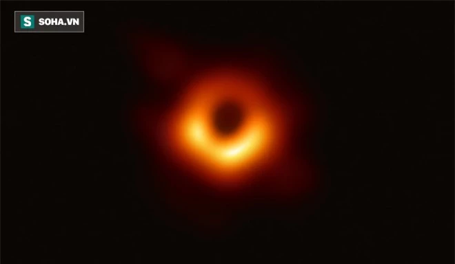Các nhà khoa học khám phá ra bí mật về tiếng vang của lỗ đen vũ trụ - Ảnh 1.