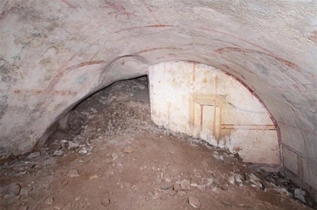Phát hiện căn phòng bí mật nằm dưới cung điện gần 2000 năm tuổi