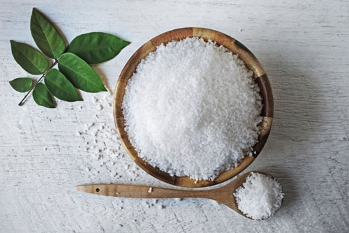 Đầu năm mua túi muối đặt ở vị trí này, tài lộc ùn ùn kéo đến, gia chủ đếm tiền mỏi tay