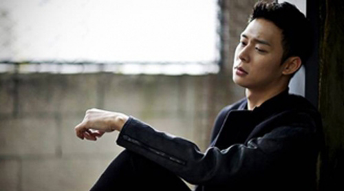 Giữa đêm, trong cơn mơ sảng, vợ nước mắt đầm đìa gọi tên tình cũ khiến tôi đau điếng