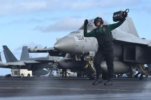 Hải quân Mỹ mua hệ thống làm mù radar S-400