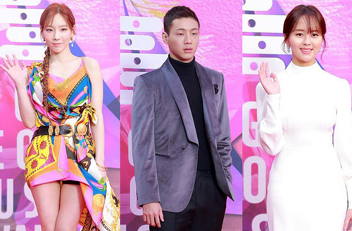 Thảm đỏ Seoul Music Awards 2020: Taeyeon (SNSD) lộ dấu hiệu tuổi tác đọ sắc bên cạnh "sao nhí một thời" Kim So Hyun