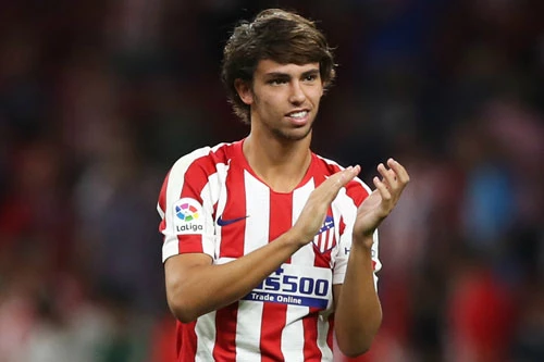 4. Joao Felix (Atletico Madrid, 20 tuổi, 100 triệu euro).