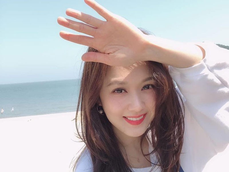 Ngắm Jang Nara, ai cũng “ngã ngửa” khi biết tuổi thật