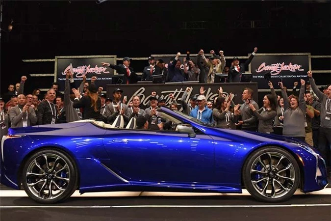 Lexus LC500 Convertible ban thuong mai dau tien hon 46 ty dong-Hinh-2