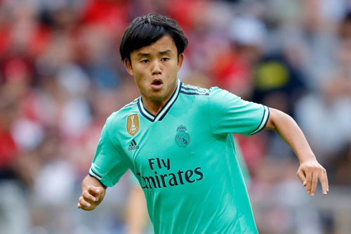 Tiền vệ phải: Takefusa Kubo (Mallorca mượn từ Real Madrid, 18 tuổi, 15 triệu euro).