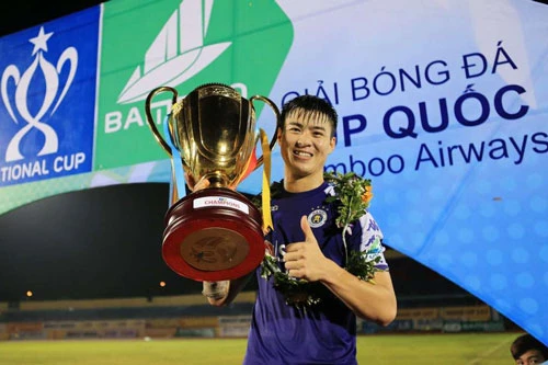 Hà Nội FC khép lại 2019 với chiếc Cúp Quốc gia đầu tiên trong lịch sử đội bóng.