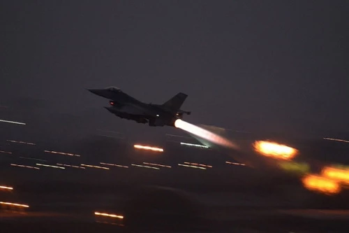 Tiêm kích F-16 của Thổ Nhĩ Kỳ được báo cáo đã cố gắng tấn công Quân đội chính phủ Syria. Ảnh: Avia.pro.