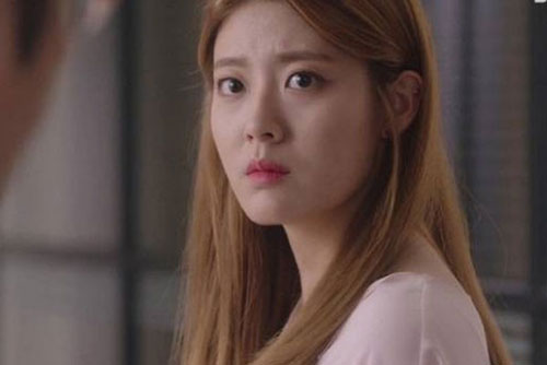 Cách 'trả đũa' đáng sợ của quý ông phát hiện vợ ngoại tình