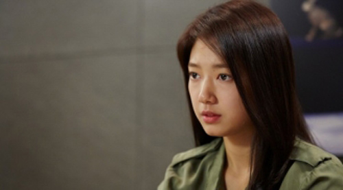 Chồng thì như “bù nhìn”, mẹ chồng thì “chỉ đâu đánh đấy” khiến tôi phát ngán