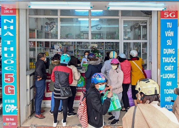 Quảng Ninh: Tổ chức ký cam kết không được đầu cơ, nâng giá hàng hóa vì Corona