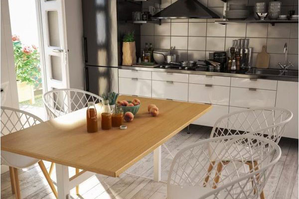 Bàn ăn nhỏ tạo điểm nhấn siêu xinh cho không gian nhà phố