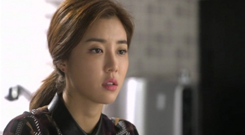 Biết vợ anh là bà bán cá, tôi coi khinh cho đến ngày gặp mẹ anh mới ngỡ ngàng khi nghe sự thật