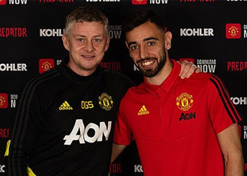 HLV Ole Gunnar Solskjaer xác nhận Bruno Fernandes ra mắt vào ngày 1/2 trong cuộc đối đầu với Wolves.