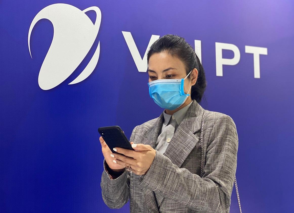 Viettel, VNPT, MobiFone vào cuộc hỗ trợ Bộ Y tế chống dịch virus Corona, miễn cước gọi tới tổng đài 19003228 cho khách hàng