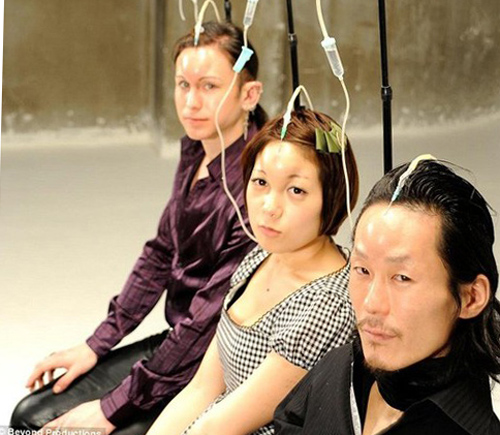 Những phương pháp làm đẹp 'kinh khủng' trên thế giới