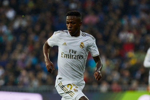 =2. Vinicius Junior (Real Madrid, 19 tuổi, 50 triệu euro).