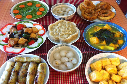 Hướng dẫn gia chủ cách sắm lễ cúng Rằm tháng Giêng chuẩn nhất