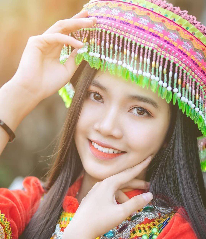 Hé lộ nhan sắc tân Hoa khôi học sinh, sinh viên Đà Nẵng