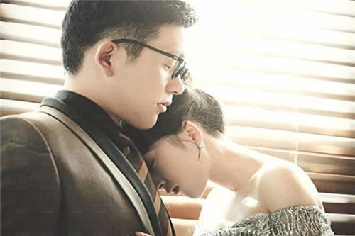 Điều đáng sợ nhất với phụ nữ không phải già nua hay xấu xí mà chính là việc bị chồng chán