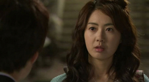 Rụng rời chân tay trước âm mưu tàn nhẫn của gã đàn ông rắp tâm khiến tôi có bầu